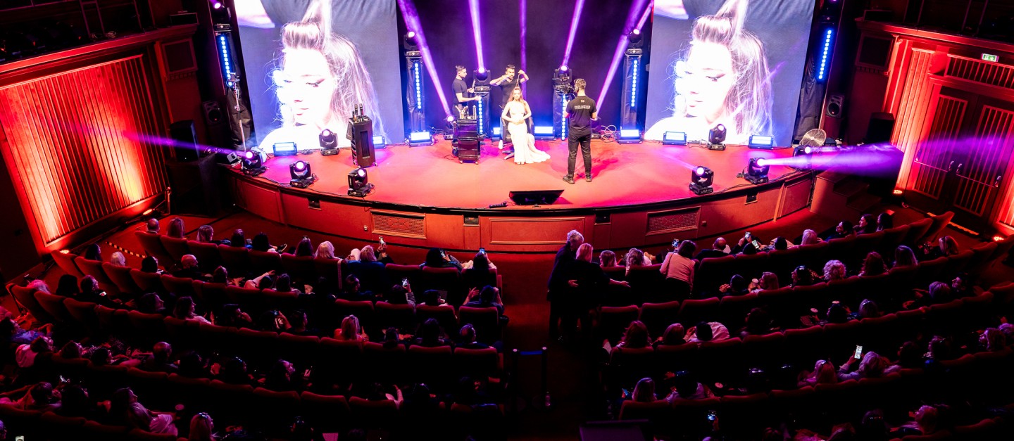 "HAIR COUTURE" από τη Farcom Professional – Μια Εκπαιδευτική Εμπειρία Υψηλής Κομμωτικής